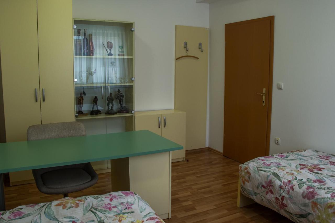 Gostilna Menina Gornji Grad Esterno foto